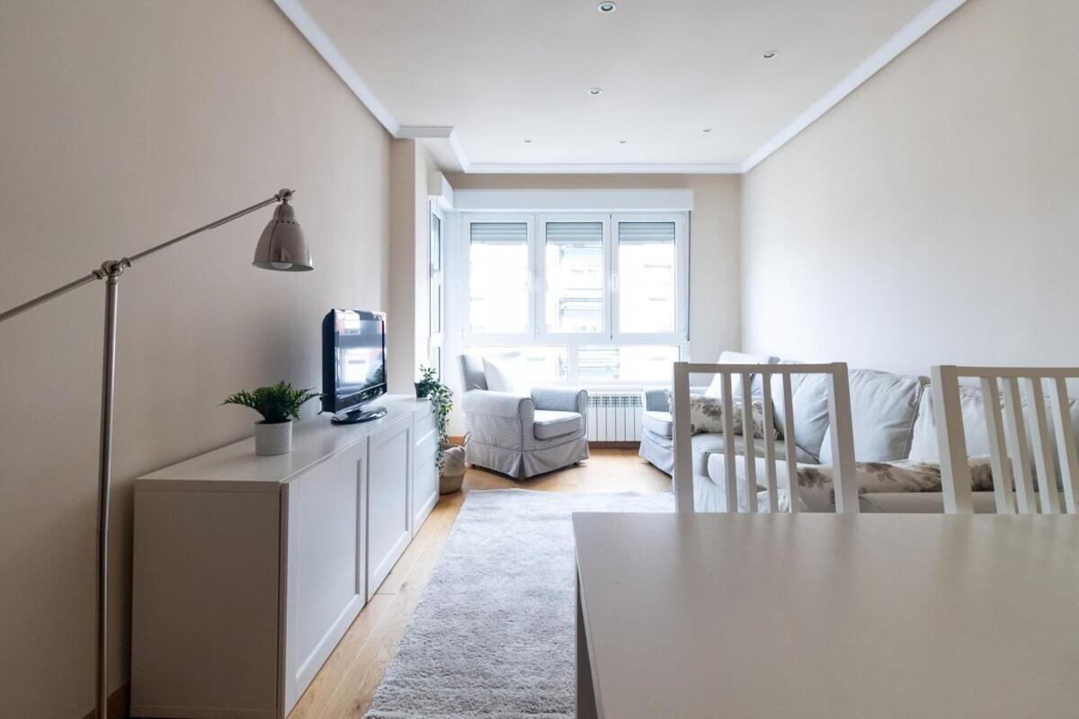 Apartamento Centro Gijon Con Parking Apartment Ngoại thất bức ảnh